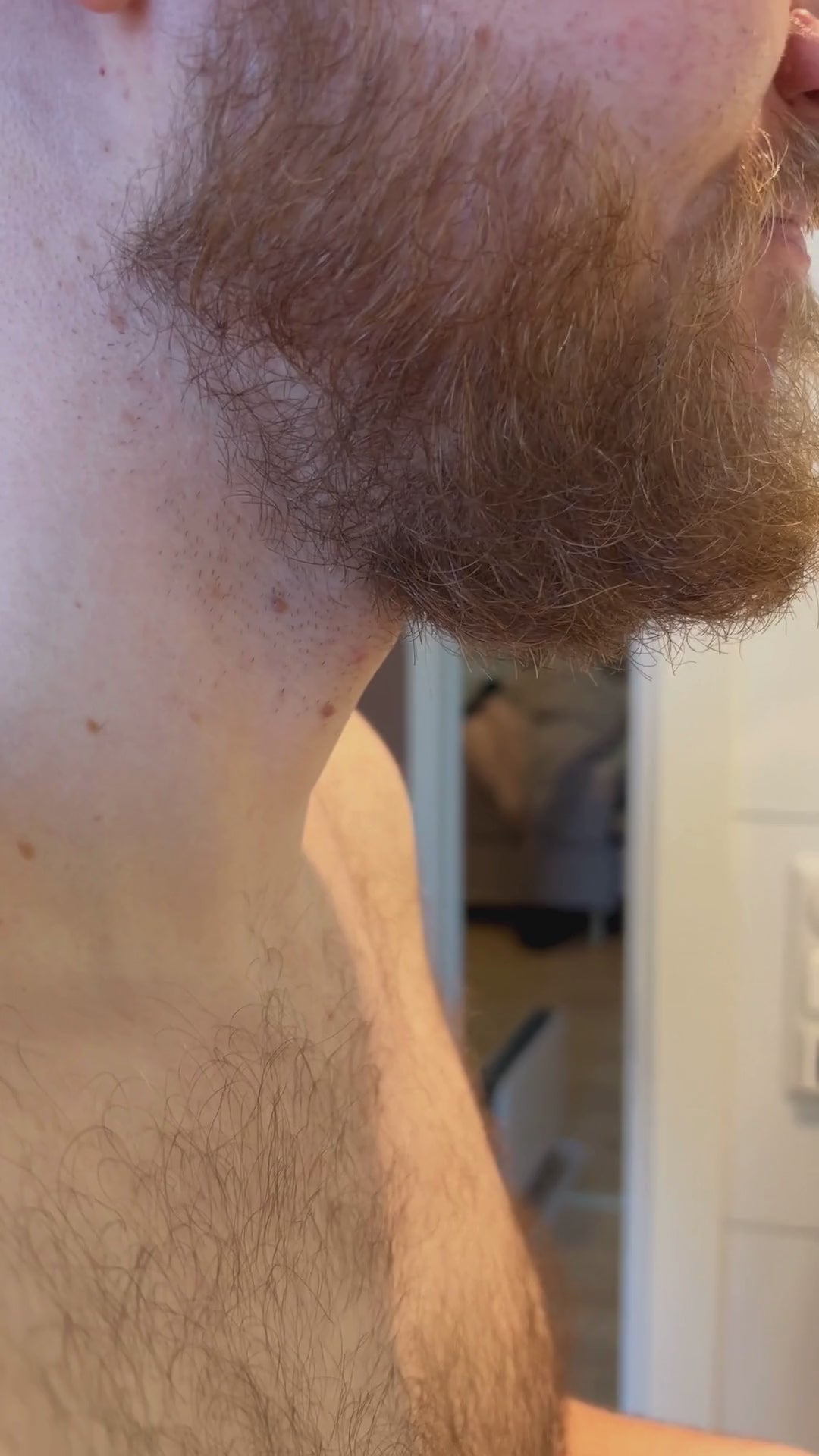 Last inn video: Skjeggolje gran, einer og bergamot